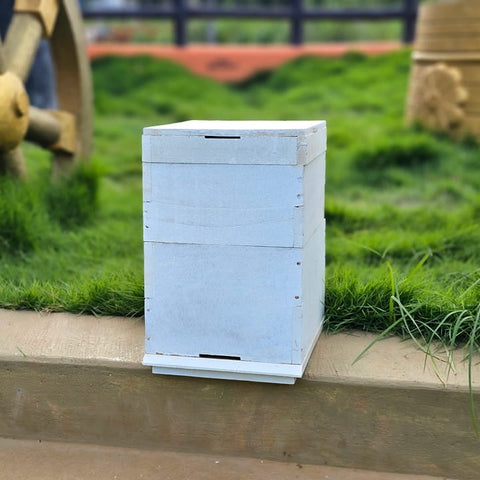 Bee_Hive_White Box