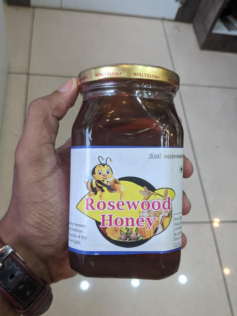 RosewoodHoney500g_front_hand